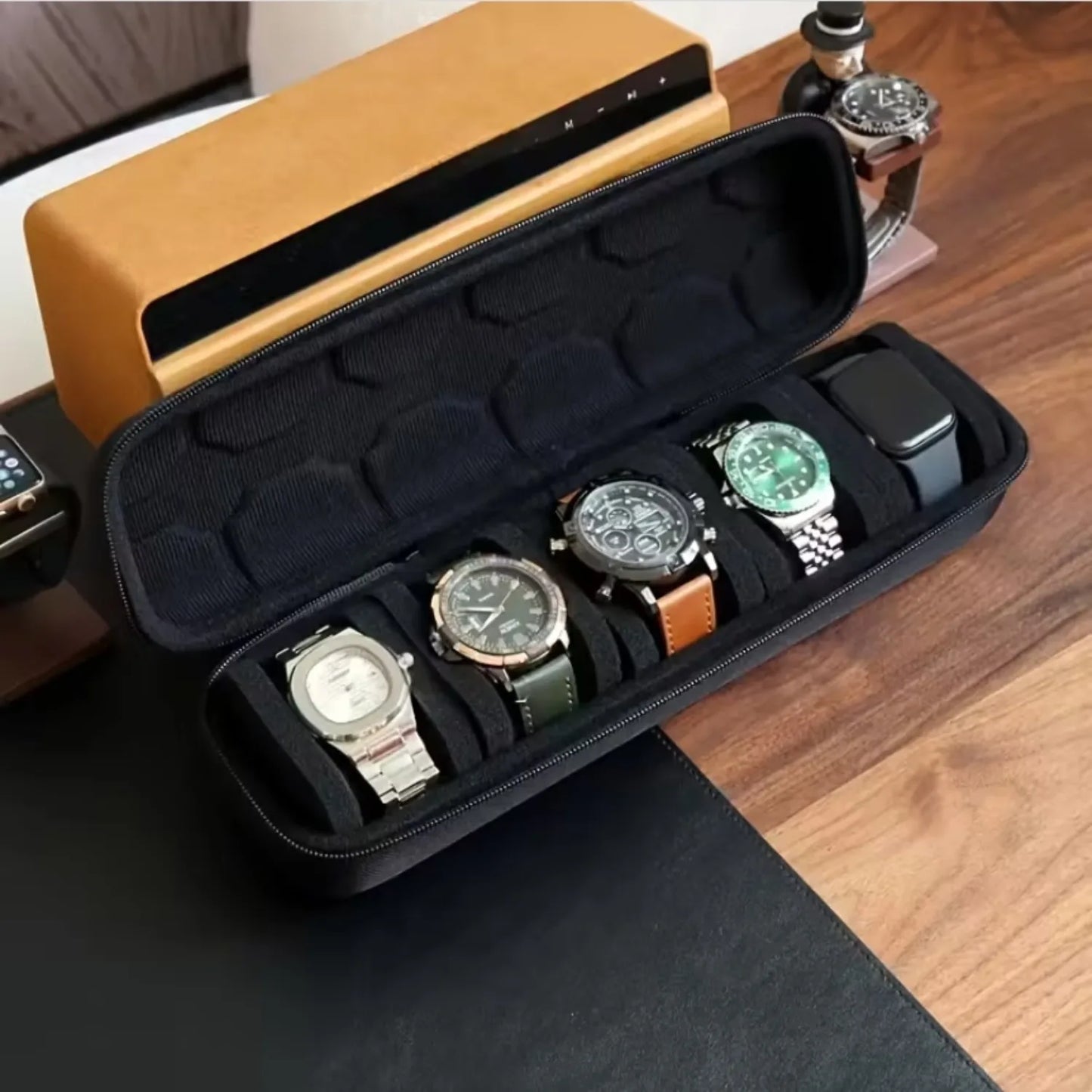 5 Slot Hard Shell Watch Travel Case & Storage Organiser